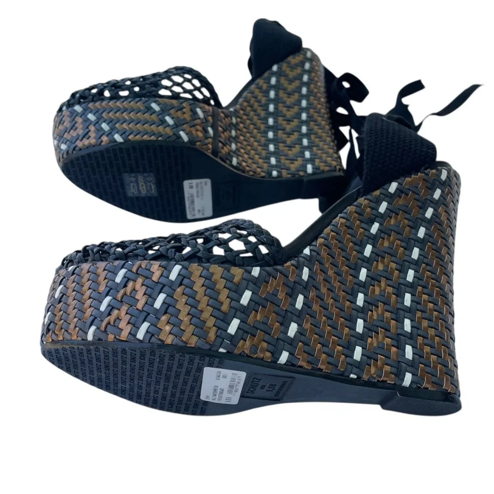 SCHUTZ Eymy Tresse Black and Bronze Wedge Platform Woven Detail Sz. 9.5